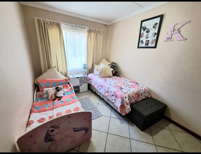 2 BEDROOM APARTMENT FOR SALE IN NOORDWYK